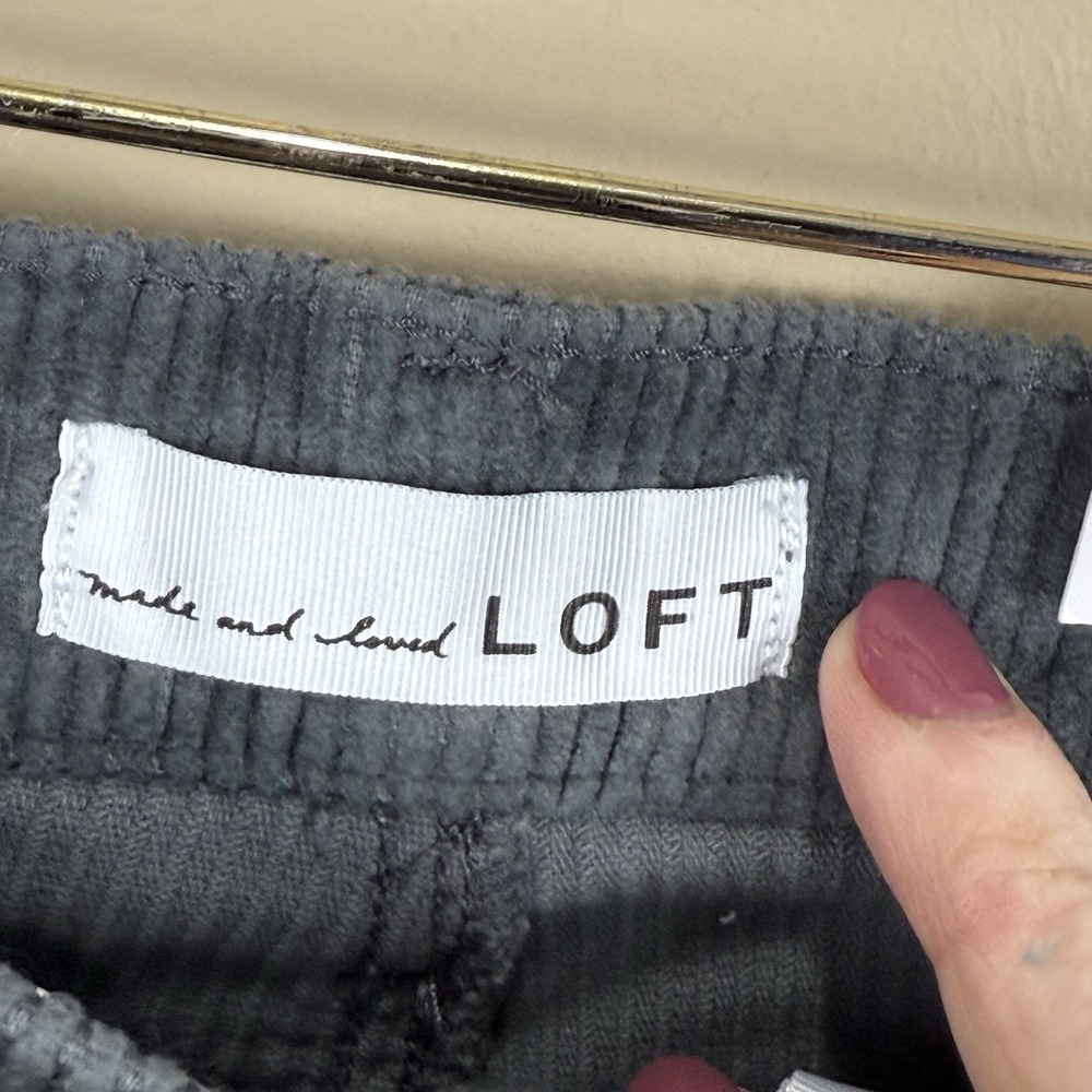 NWT LOFT The Straight High Rise Gray Corduroy Pants Womens Sz 27 - Picture 3 of 5